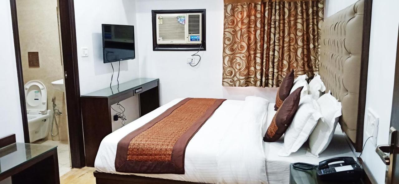 Hotel Kabeer New Delhi @ New Delhi Railway Station Exterior foto