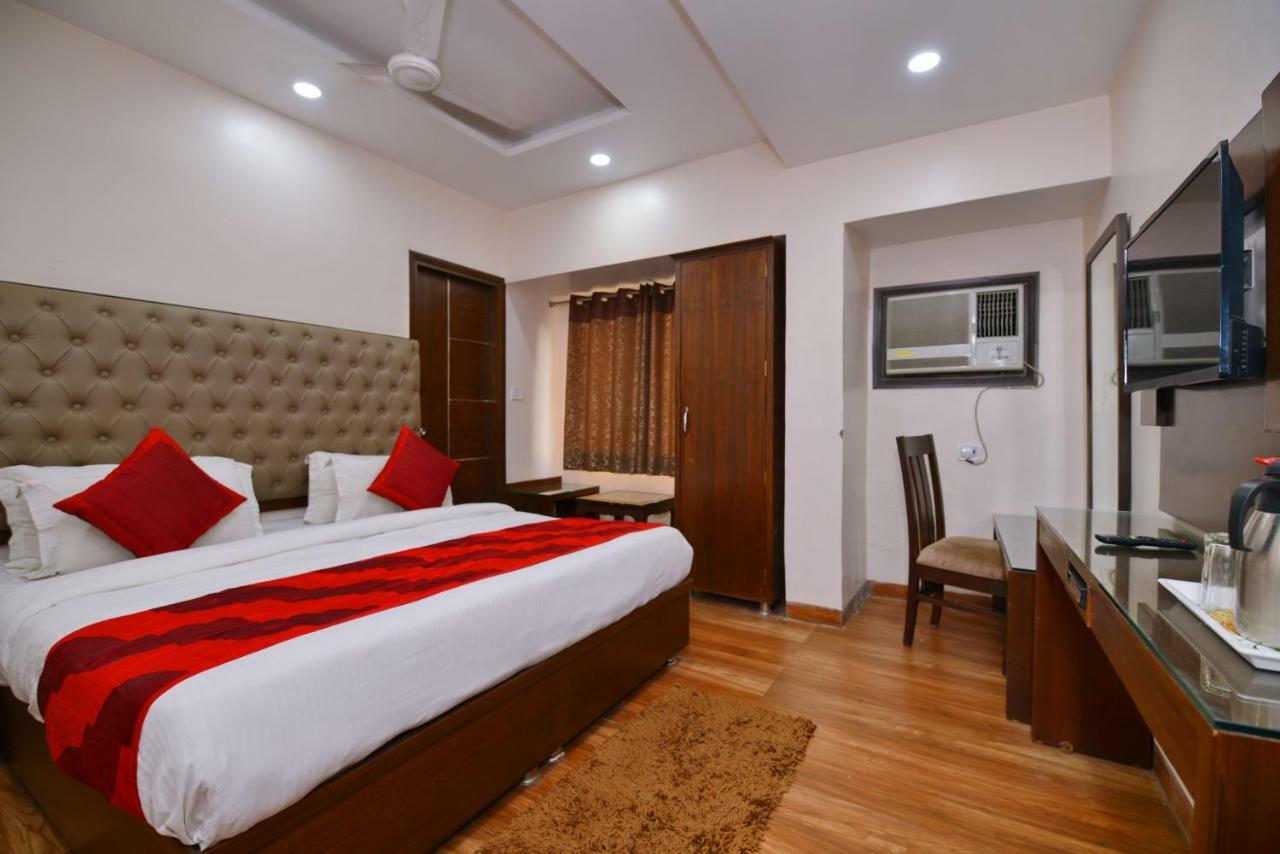 Hotel Kabeer New Delhi @ New Delhi Railway Station Exterior foto