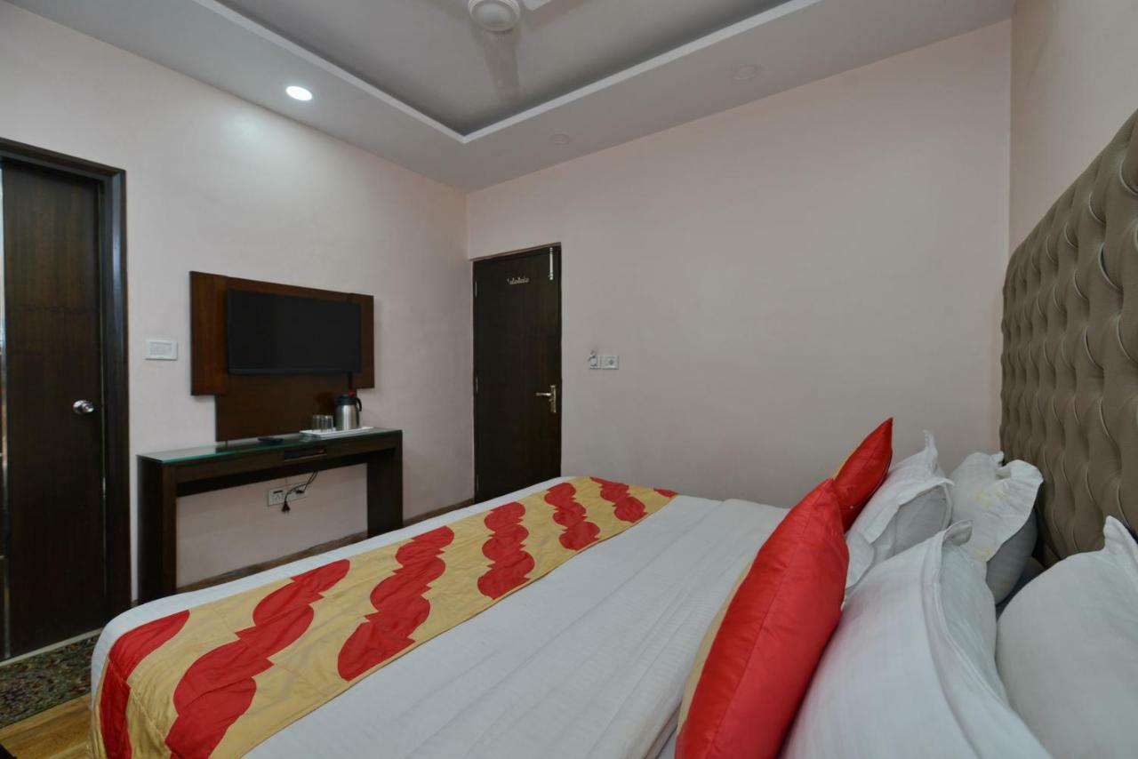 Hotel Kabeer New Delhi @ New Delhi Railway Station Exterior foto