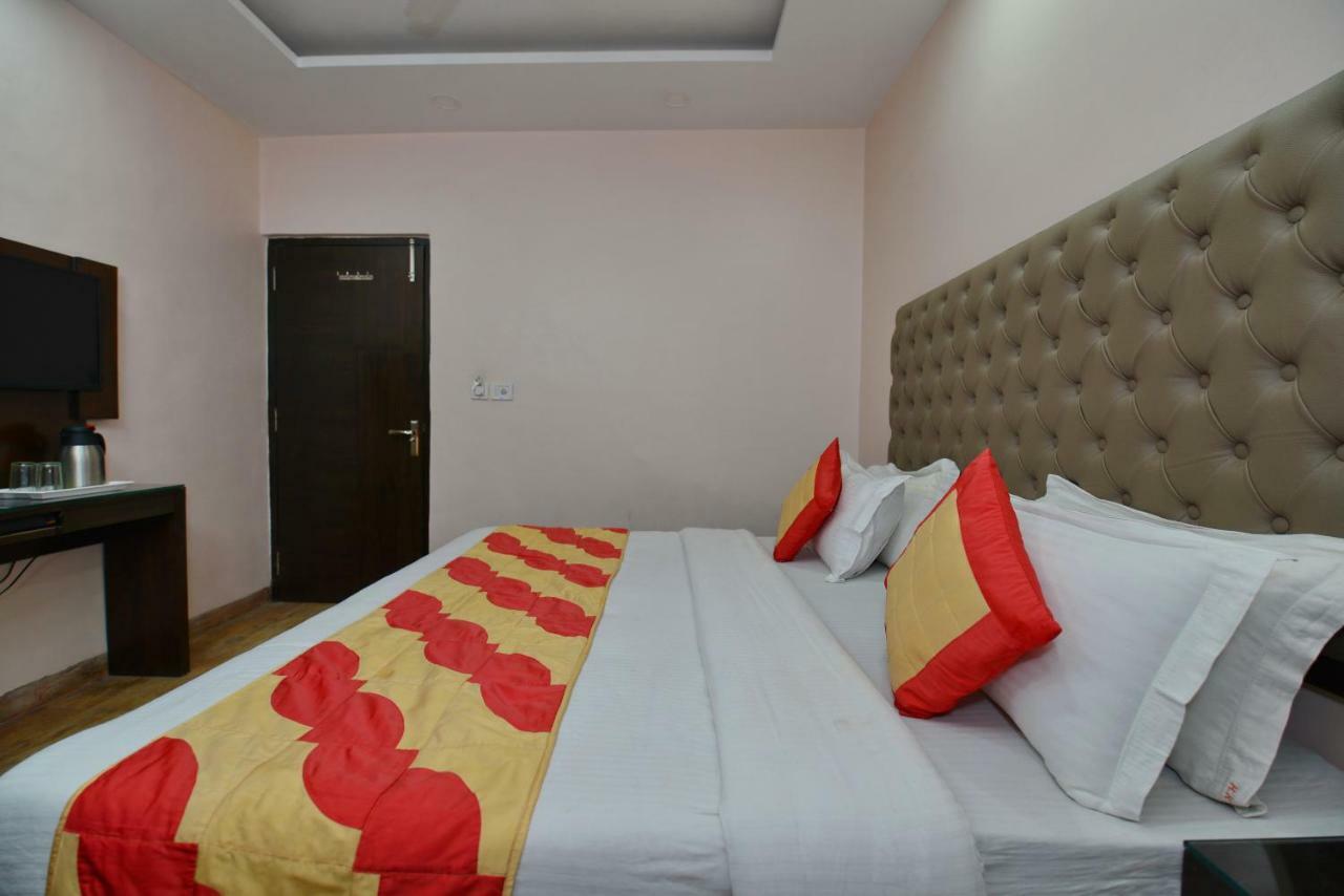 Hotel Kabeer New Delhi @ New Delhi Railway Station Exterior foto